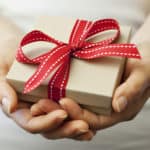 gift-iStock_000018117668Large