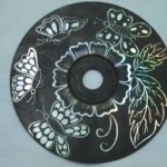 Creative-Ideas-DIY-Wall-Art-From-Old-CDs