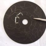 Creative-Ideas-DIY-Wall-Art-From-Old-CDs-3