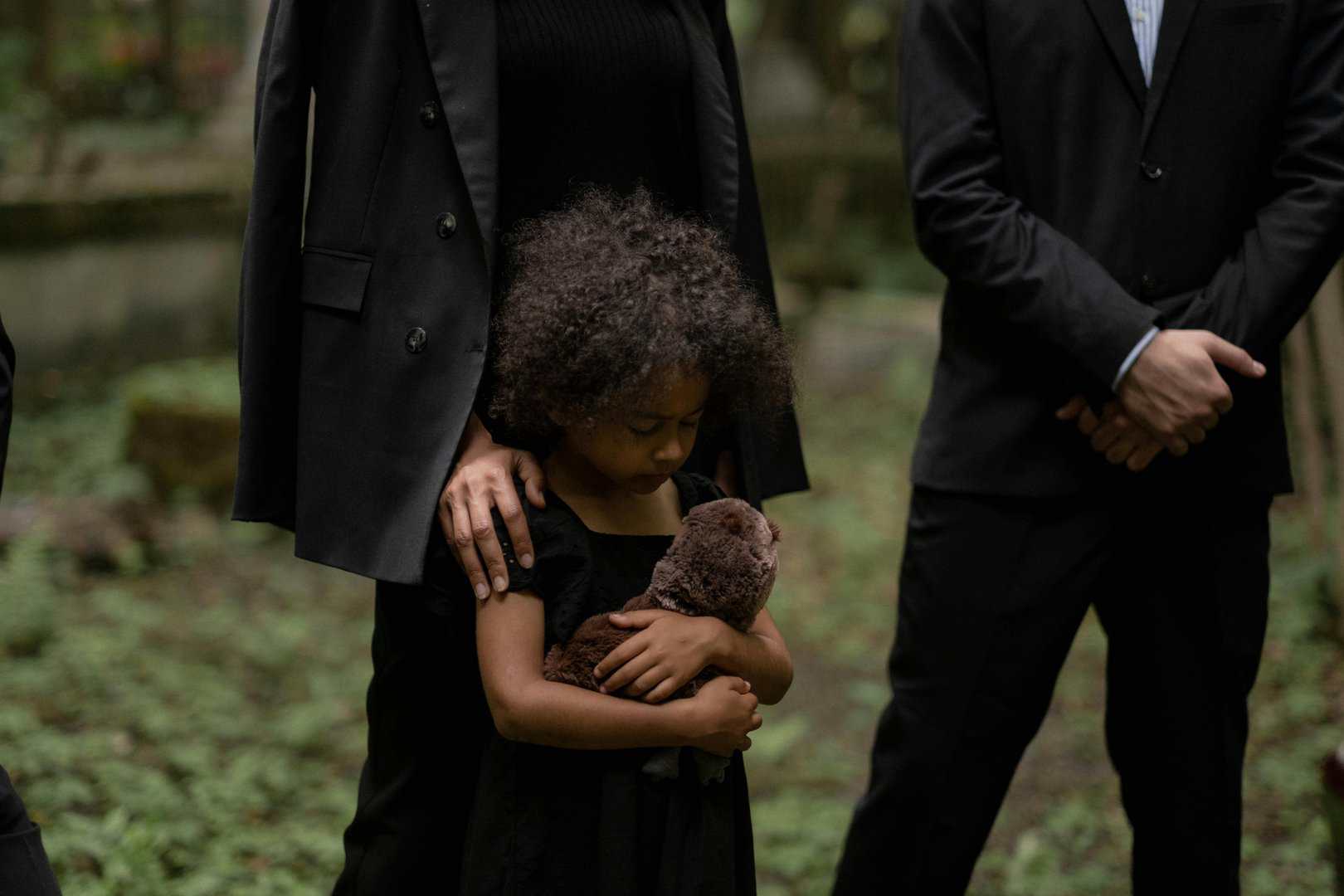 How Custom Plush Animal Toys Can Help with Loss?